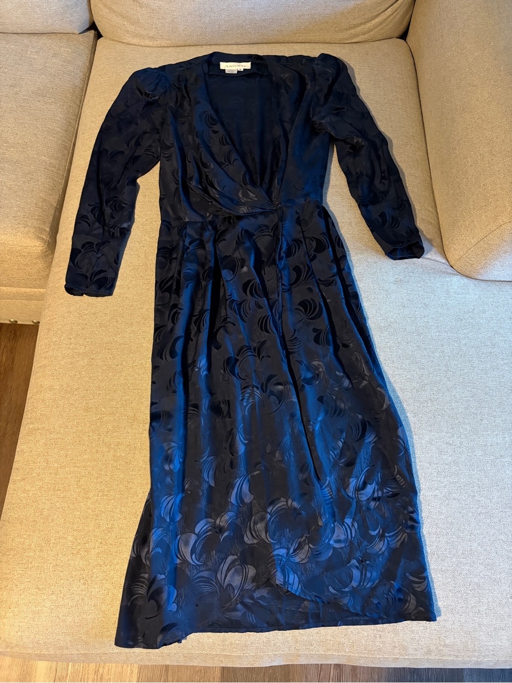 Midnight Floral-Texture Wrap Midi Dress 100% Pure silk